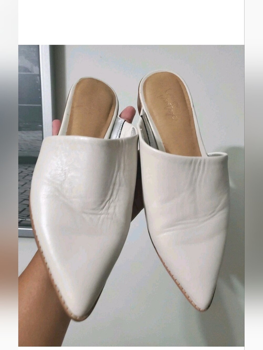 Crown Vintage Cream Pointed-Toe Slip-On Mules